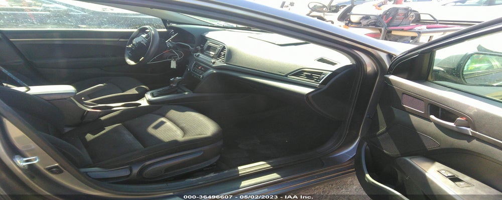 5NPD74LF9JH338912 2018 HYUNDAI ELANTRA photo no. 5