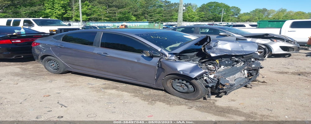 KMHCT4AE5HU282402 2017 HYUNDAI ACCENT photo no. 4