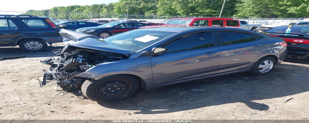 KMHCT4AE5HU282402 2017 HYUNDAI ACCENT photo no. 2
