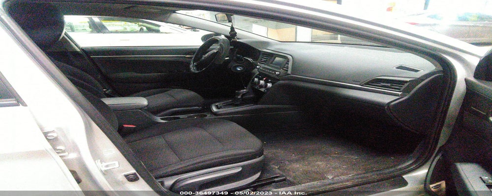 5NPD74LF0KH482656 2019 HYUNDAI ELANTRA photo no. 5