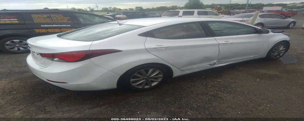 5NPDH4AE5FH588260 2015 HYUNDAI ELANTRA photo no. 4