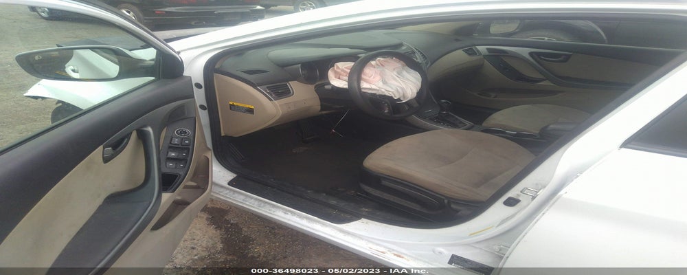 5NPDH4AE5FH588260 2015 HYUNDAI ELANTRA photo no. 5