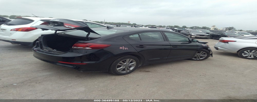KMHD84LF3JU493227 2018 HYUNDAI ELANTRA photo no. 4