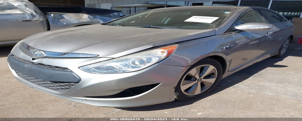 KMHEC4A45BA016869 2011 HYUNDAI SONATA photo no. 2