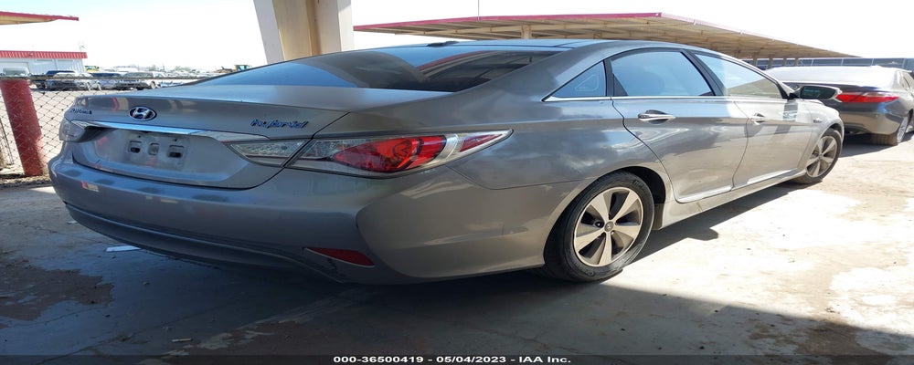 KMHEC4A45BA016869 2011 HYUNDAI SONATA photo no. 4