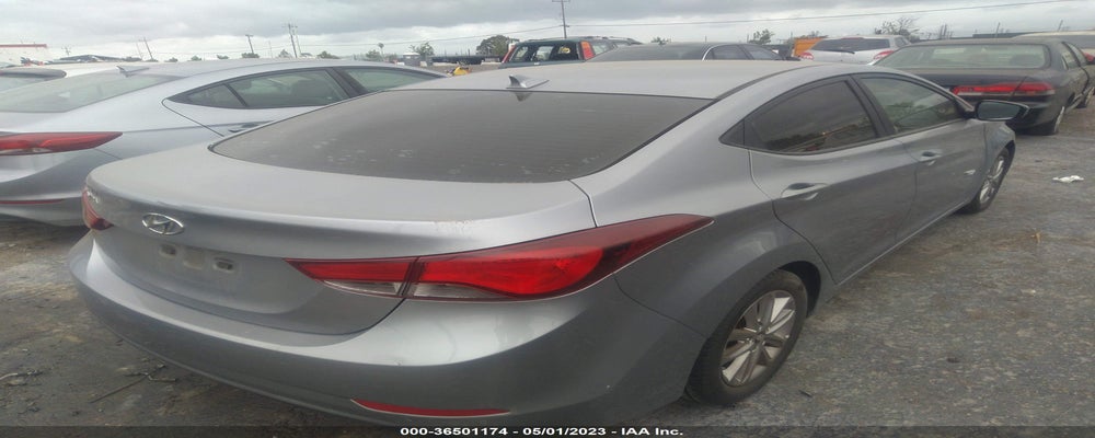 5NPDH4AE0FH610603 2015 HYUNDAI ELANTRA photo no. 4