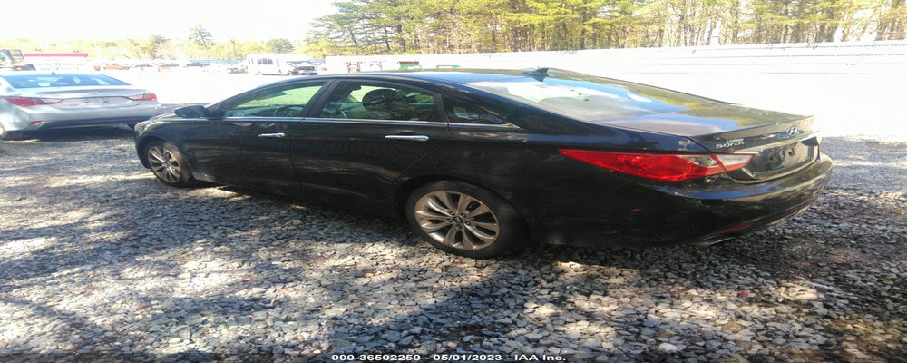 5NPEC4AC0BH199618 2011 HYUNDAI SONATA photo no. 3