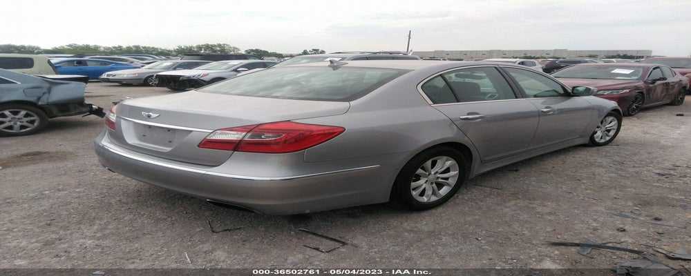 KMHGC4DD3DU215506 2013 HYUNDAI GENESIS photo no. 4