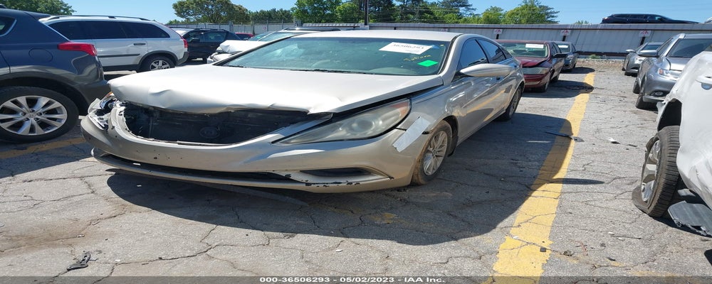 5NPEB4AC7BH068253 2011 HYUNDAI SONATA photo no. 2