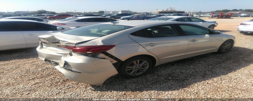 5NPD84LFXHH054969 2017 HYUNDAI ELANTRA photo no. 4