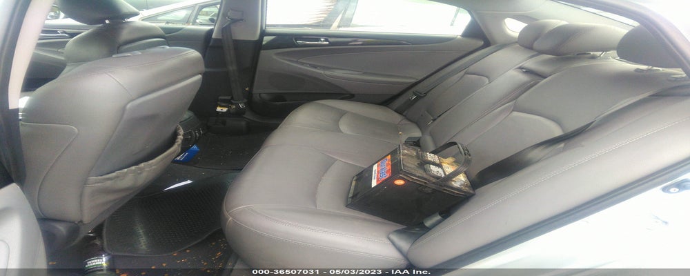 5NPEC4AC1BH023421 2011 HYUNDAI SONATA photo no. 8