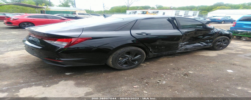 KMHLM4AG2PU376301 2023 HYUNDAI ELANTRA photo no. 4