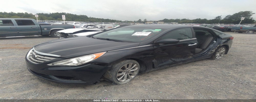 5NPEC4AC8DH647588 2013 HYUNDAI SONATA photo no. 2