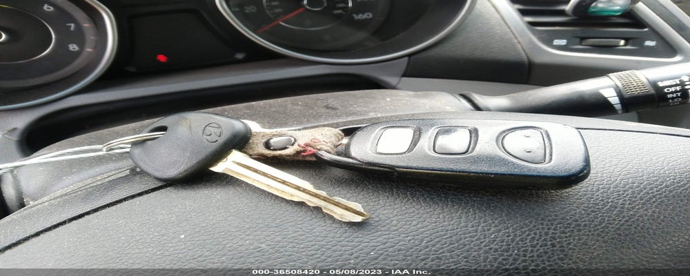 5NPDH4AE7GH758930 2016 HYUNDAI ELANTRA photo no. 11