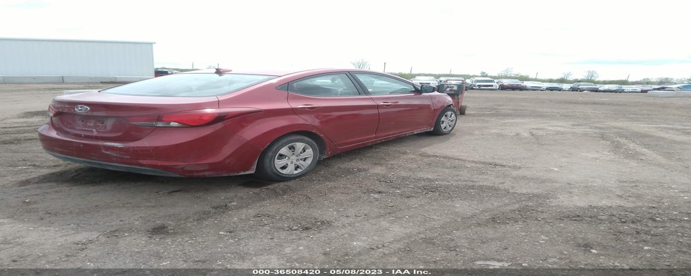 5NPDH4AE7GH758930 2016 HYUNDAI ELANTRA photo no. 4