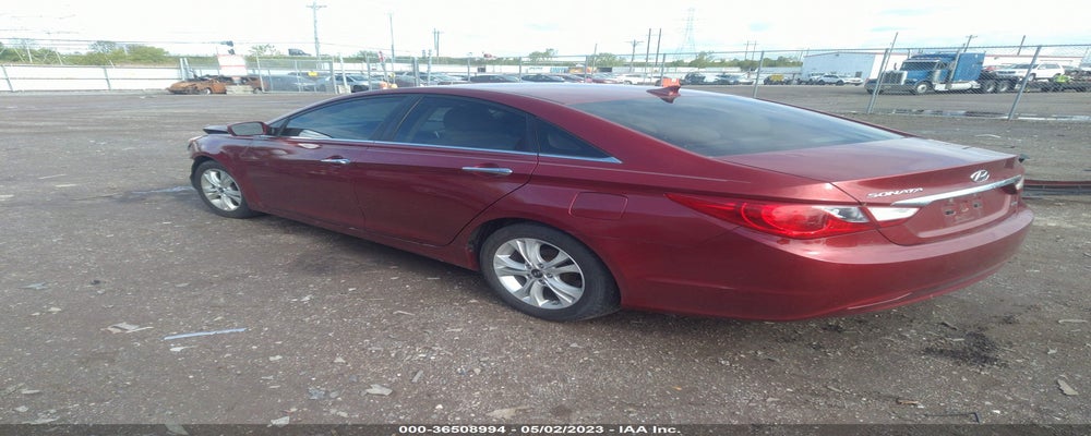5NPEC4AC5BH169255 2011 HYUNDAI SONATA photo no. 3