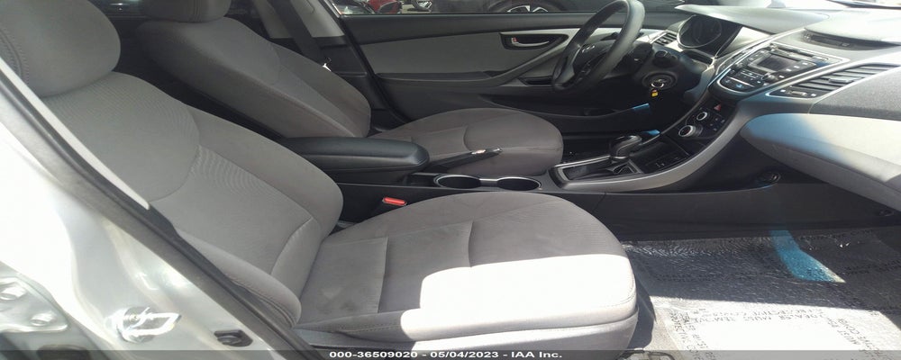 5NPDH4AE7GH692606 2016 HYUNDAI ELANTRA photo no. 5