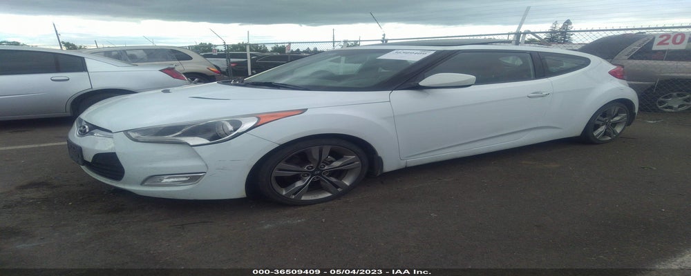 KMHTC6AD9CU049442 2012 HYUNDAI VELOSTER photo no. 2