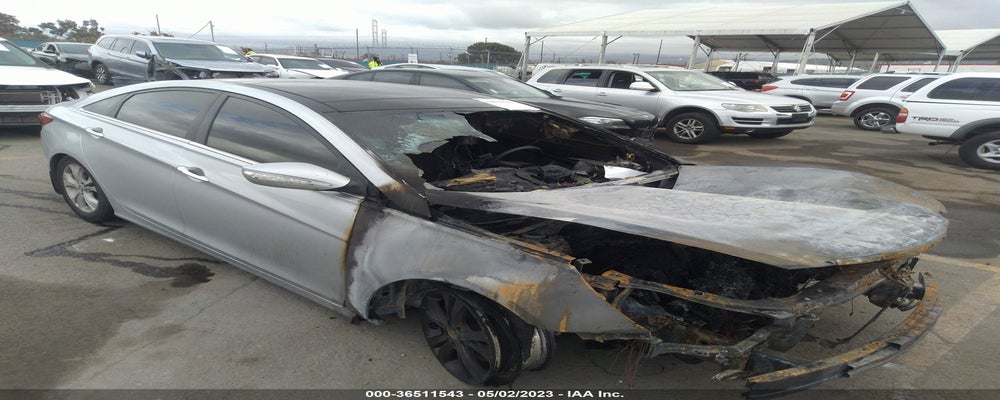 5NPEC4AC7CH487251 2012 HYUNDAI SONATA photo no. 18
