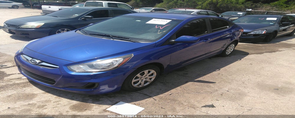 KMHCT4AE4DU548230 2013 HYUNDAI ACCENT photo no. 2