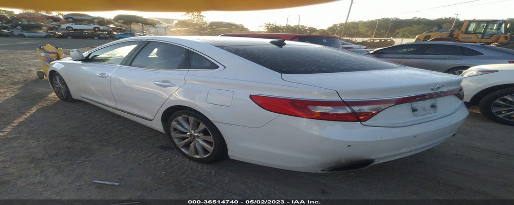 KMHFH4JG0EA388625 2014 HYUNDAI AZERA photo no. 3