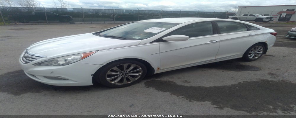 5NPEC4AC3BH124072 2011 HYUNDAI SONATA photo no. 2