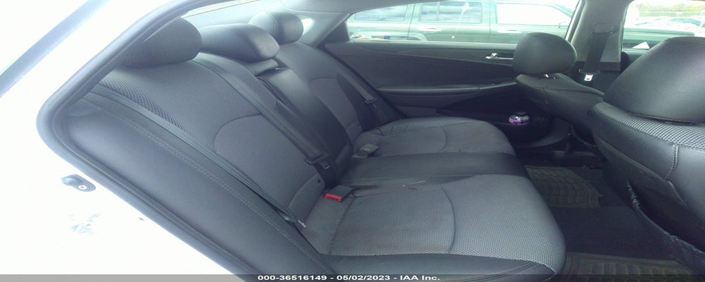 5NPEC4AC3BH124072 2011 HYUNDAI SONATA photo no. 8