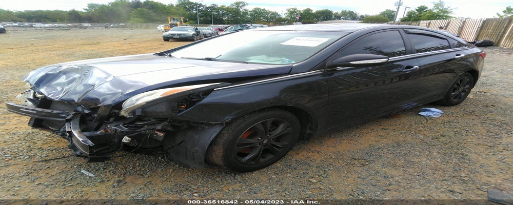 5NPEB4AC7BH103034 2011 HYUNDAI SONATA photo no. 2