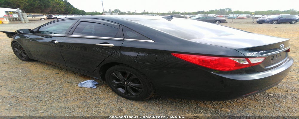 5NPEB4AC7BH103034 2011 HYUNDAI SONATA photo no. 3