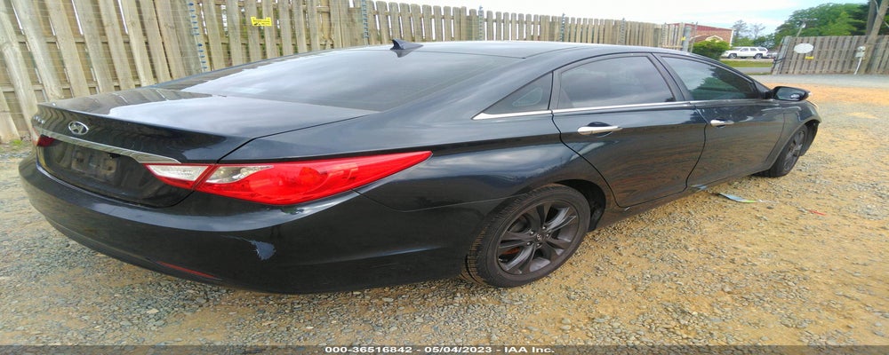 5NPEB4AC7BH103034 2011 HYUNDAI SONATA photo no. 4