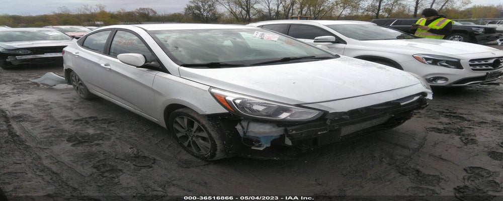 KMHCT4AE1HU343065 2017 HYUNDAI ACCENT photo no. 2