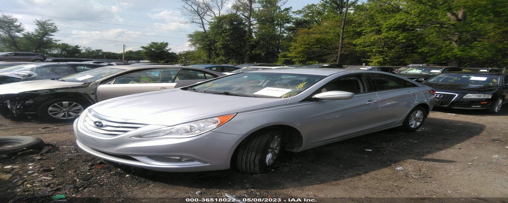5NPEB4AC9DH617096 2013 HYUNDAI SONATA photo no. 2