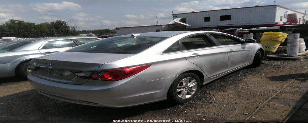 5NPEB4AC9DH617096 2013 HYUNDAI SONATA photo no. 4