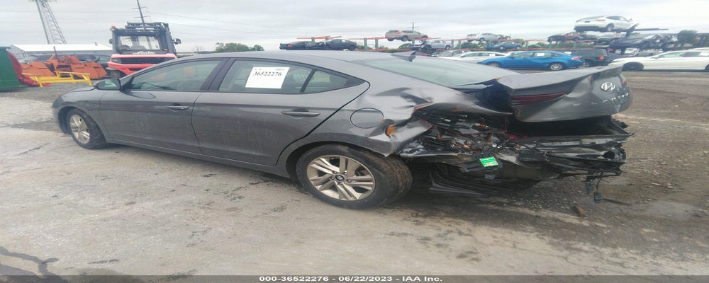 5NPD84LF3KH496595 2019 HYUNDAI ELANTRA photo no. 3