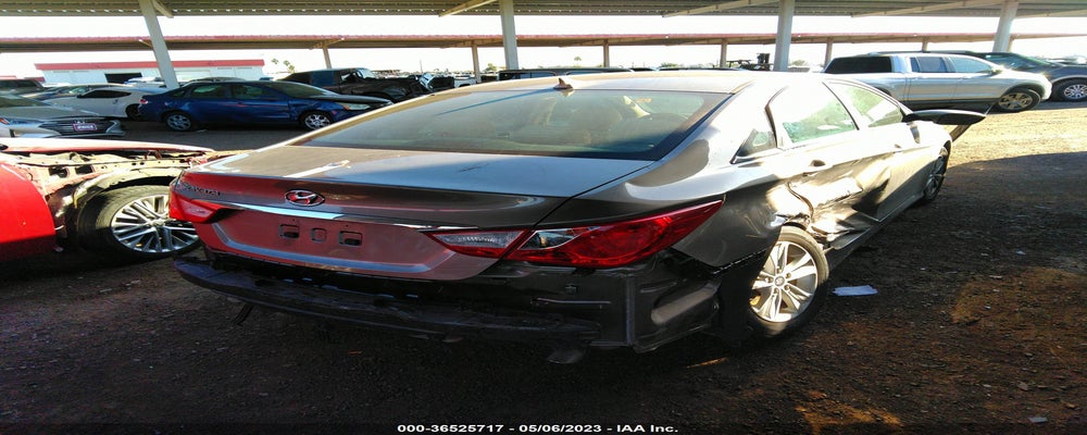 5NPEB4AC8EH885591 2014 HYUNDAI SONATA photo no. 4