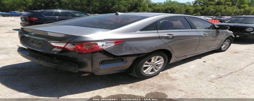 5NPEB4AC5DH655571 2013 HYUNDAI SONATA photo no. 4