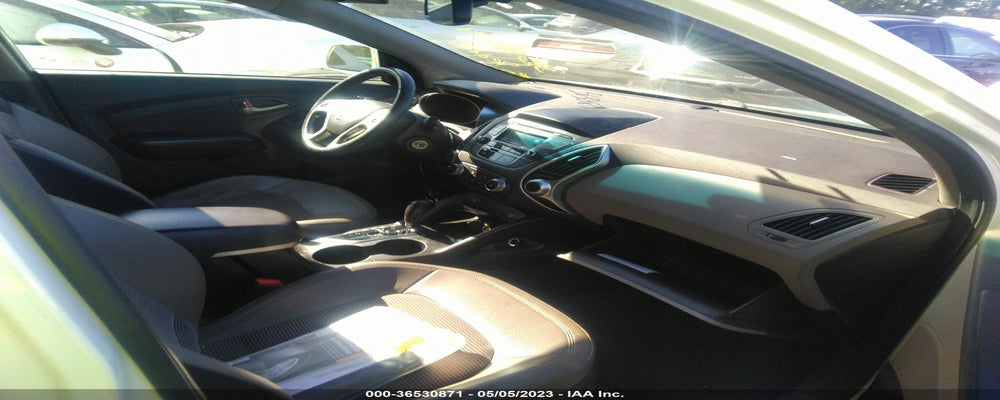 KM8JUCAC9CU423641 2012 HYUNDAI TUCSON photo no. 5