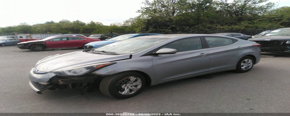 5NPDH4AE8GH764946 2016 HYUNDAI ELANTRA photo no. 2