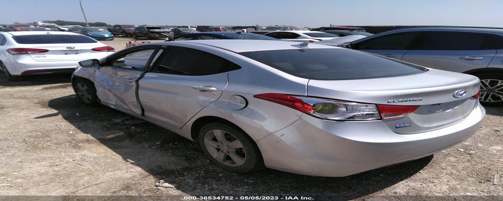 KMHDH4AE5BU117267 2011 HYUNDAI ELANTRA photo no. 3