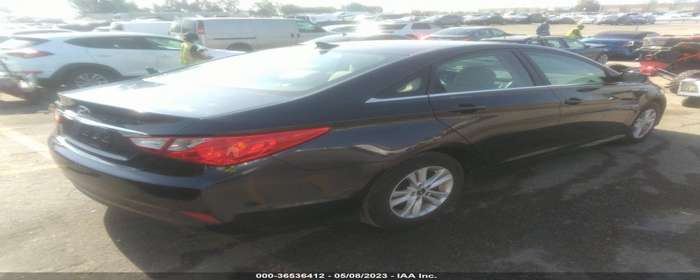 5NPEB4AC7EH839198 2014 HYUNDAI SONATA photo no. 4