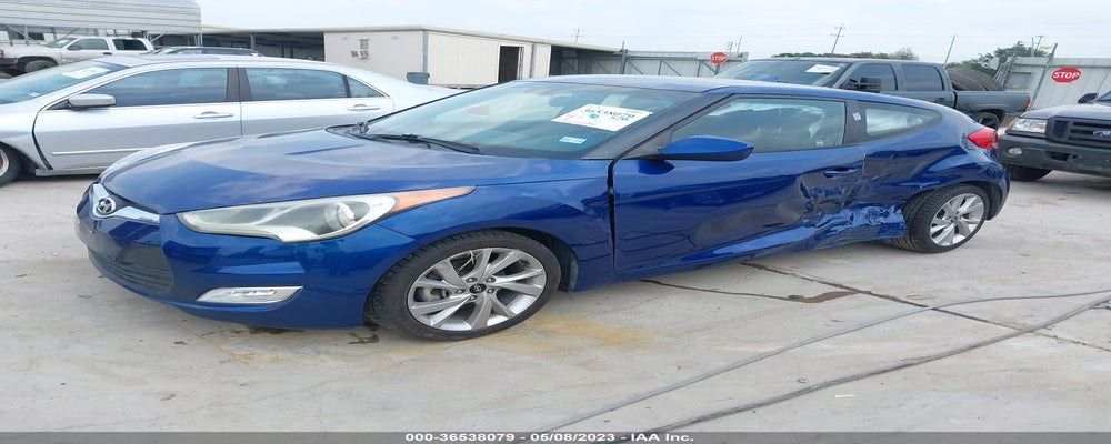 KMHTC6AD1HU305760 2017 HYUNDAI VELOSTER photo no. 2