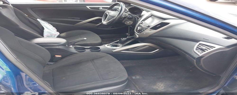 KMHTC6AD1HU305760 2017 HYUNDAI VELOSTER photo no. 5