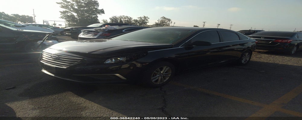 5NPE24AF4HH558300 2017 HYUNDAI SONATA photo no. 2
