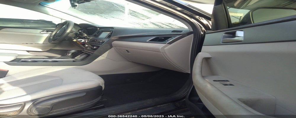 5NPE24AF4HH558300 2017 HYUNDAI SONATA photo no. 5