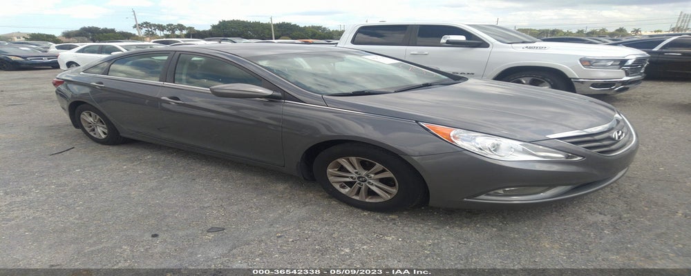5NPEB4AC3DH667623 2013 HYUNDAI SONATA photo no. 16
