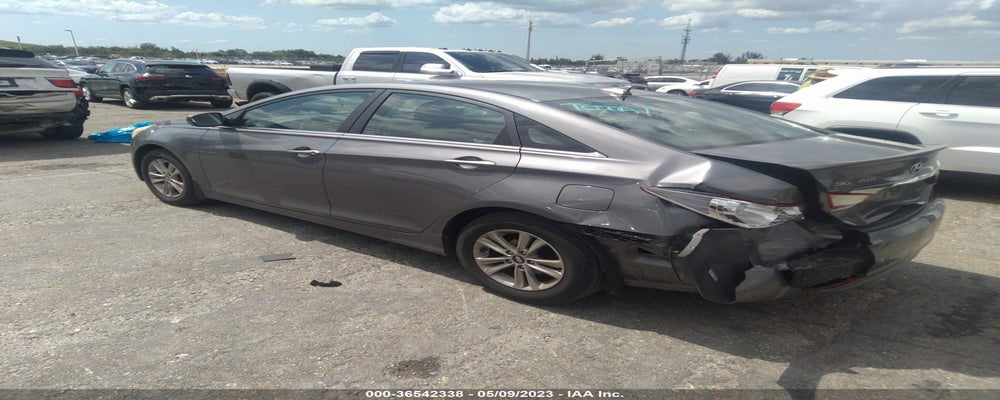 5NPEB4AC3DH667623 2013 HYUNDAI SONATA photo no. 3