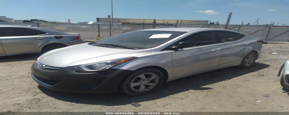 5NPDH4AE8FH651755 2015 HYUNDAI ELANTRA photo no. 2