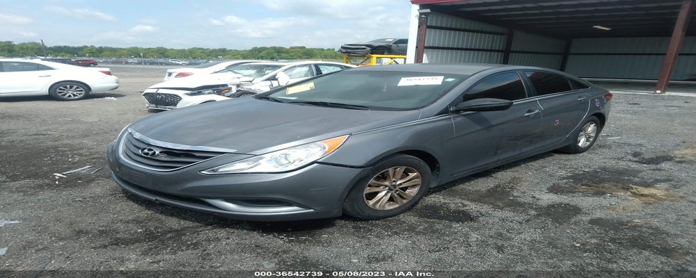 5NPEB4AC4DH754897 2013 HYUNDAI SONATA photo no. 2