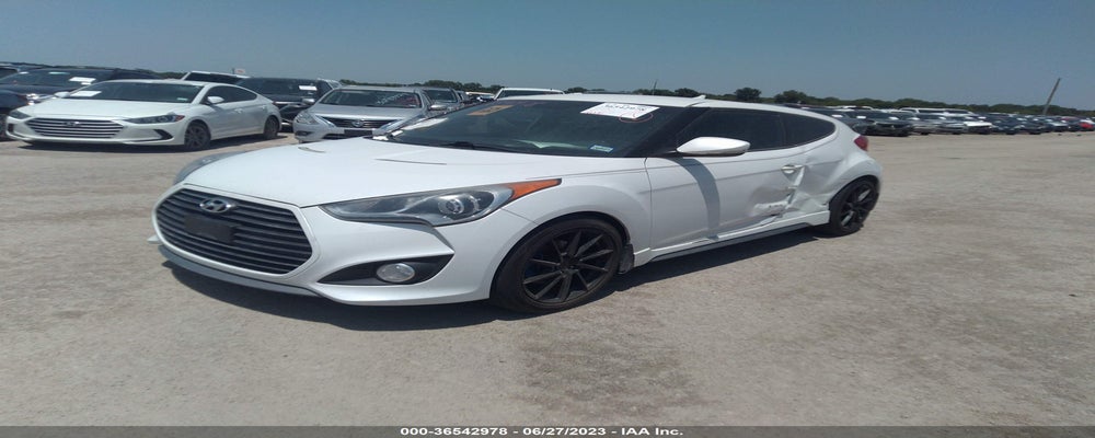 KMHTC6AE3DU172440 2013 HYUNDAI VELOSTER photo no. 2