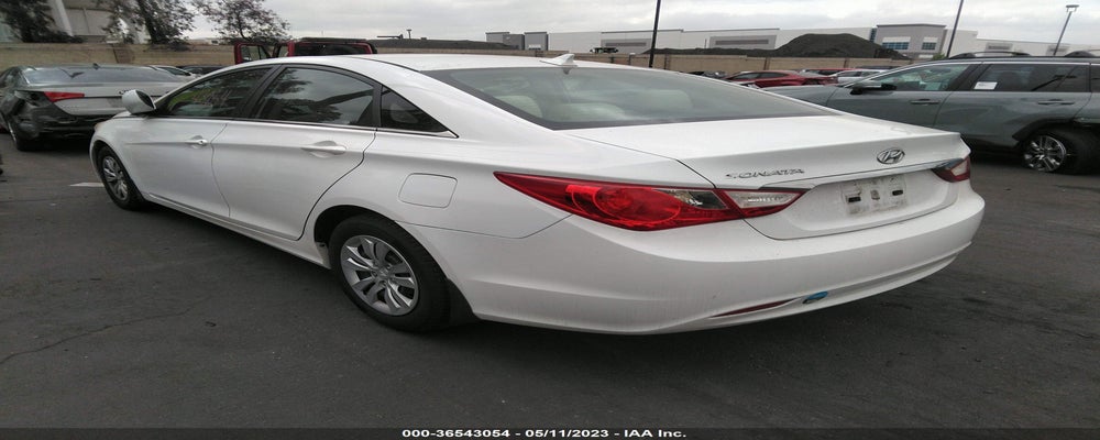 5NPEB4AC0BH164063 2011 HYUNDAI SONATA photo no. 3